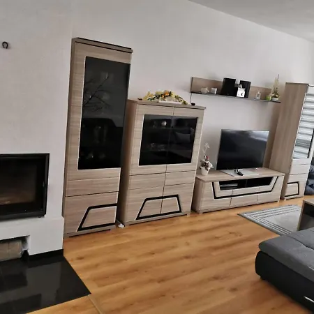 Paulina Vel'ka Lomnica