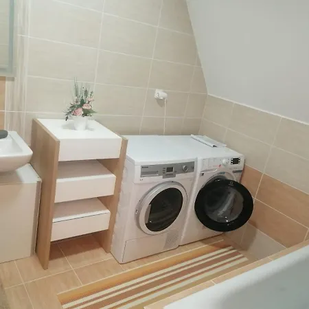 Paulina Apartmán *