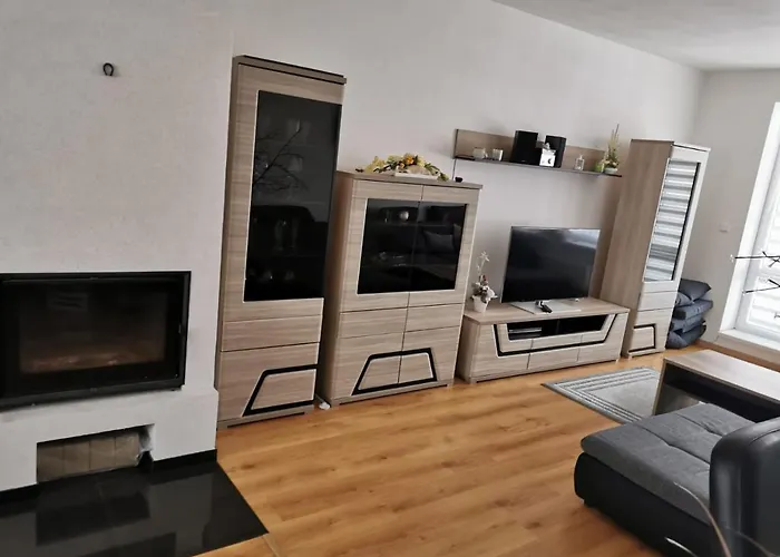 Paulina Vel'ka Lomnica